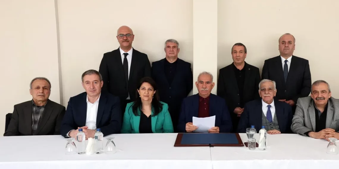 Gülizar İpek Jin Dergisinde yazdı: ‘Tarihin sesi halkın nefesi’