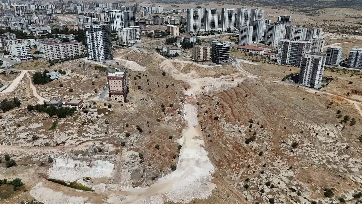 Mardin’de yeni yol açma çalışmaları